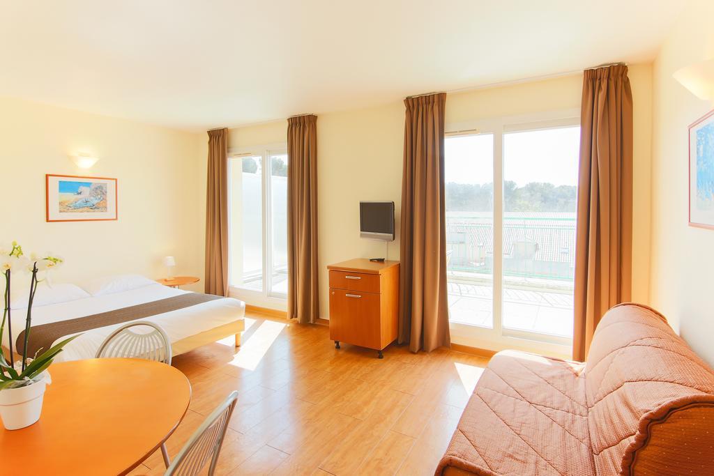 Inter-Hotel Sea Side Park Villeneuve-Loubet Exterior foto